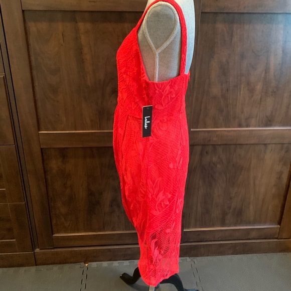 NWT-Lulus Meg Red Lace Sleeveless Tulip Hem Dress - Picture 5 of 8